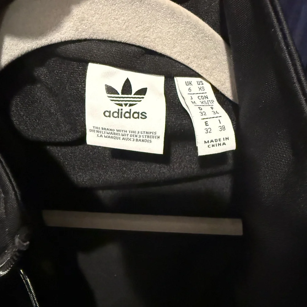 Adidas Black and Gold Jacket - Picture 3 of 3